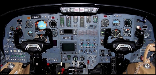 Citation II CE550 CBT pilot training online.